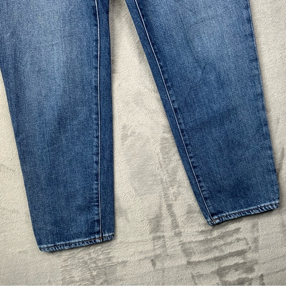 Madewell The MOM Jean in Downey Wash. Women’s Size T30. (T20). - Picture 6 of 9
